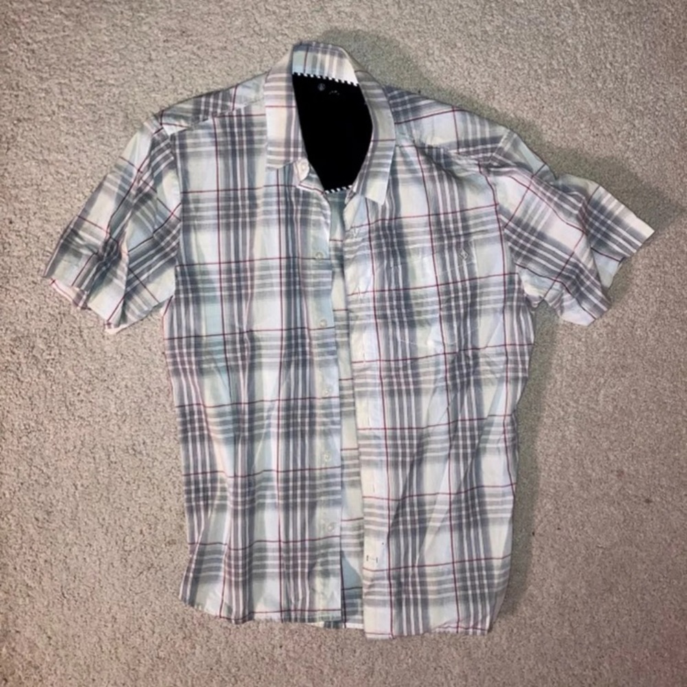 Volcom button down shirt